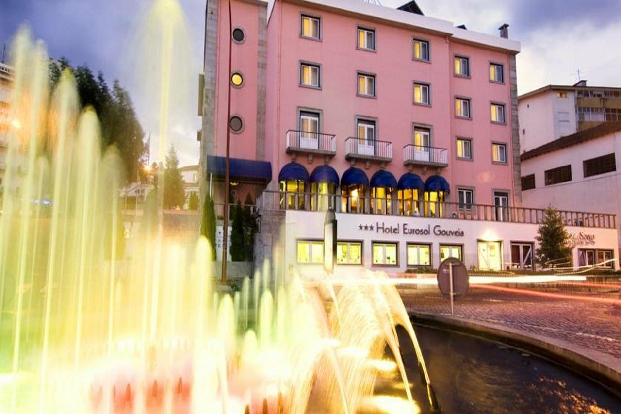 Hotel Eurosol Gouveia ภายนอก รูปภาพ
